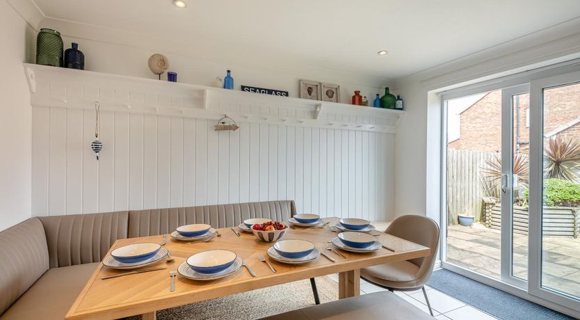 Photo of 4 Bed in Seahouses