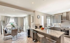 Photo of 4 Bed in Torrington