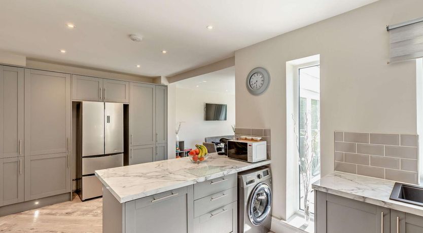 Photo of 4 Bed in Torrington