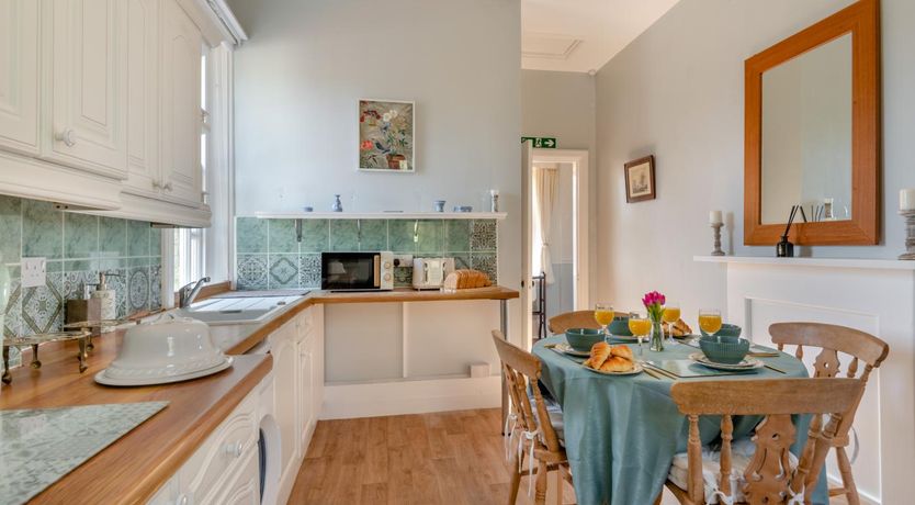 Photo of 2 Bed in Crimplesham