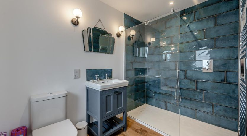 Photo of 2 Bed in Abbotsham