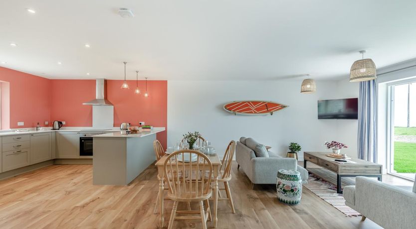 Photo of 2 Bed in Abbotsham