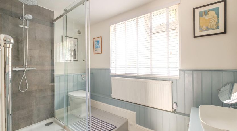 Photo of 2 Bed in Downderry