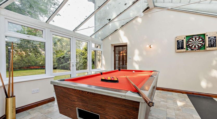 Photo of 5 Bed in Winkleigh