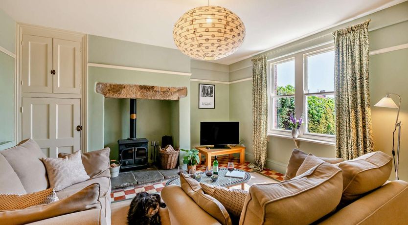 Photo of 3 Bed in Fylingthorpe