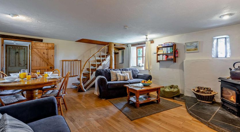 Photo of 3 Bed in Mortehoe