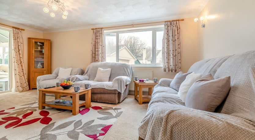 Photo of 3 Bed in Goldsithney