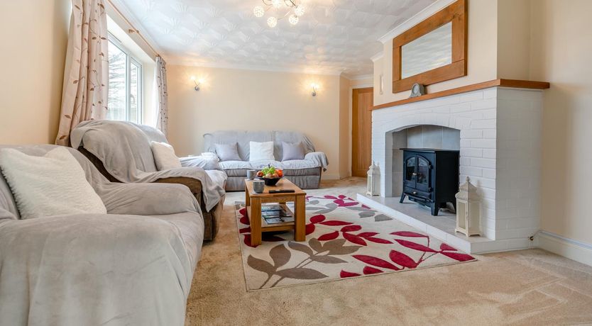 Photo of 3 Bed in Goldsithney