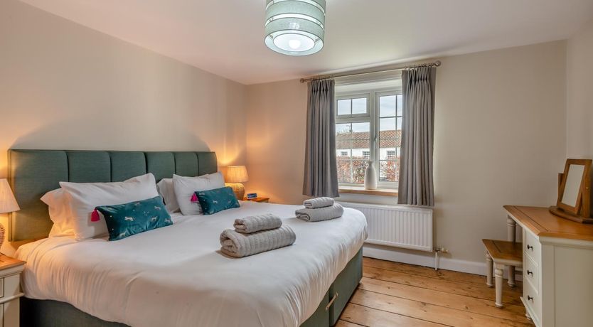 Photo of 3 Bed in Docking