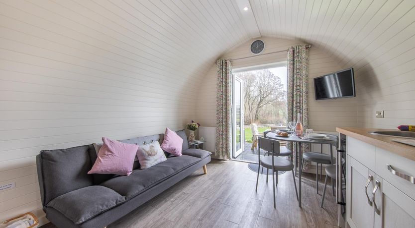 Photo of 1 Bed in Llanfyllin