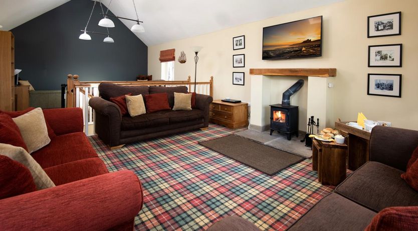 Photo of 5 Bed in North Sunderland