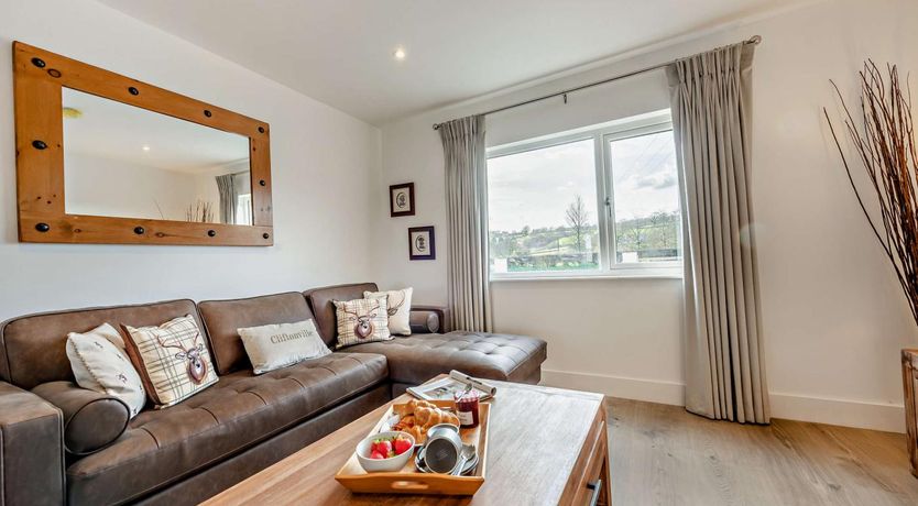 Photo of 2 Bed in Llanarthney