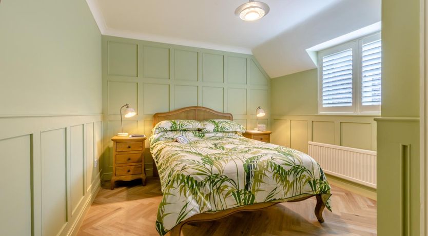 Photo of 2 Bed in Holt