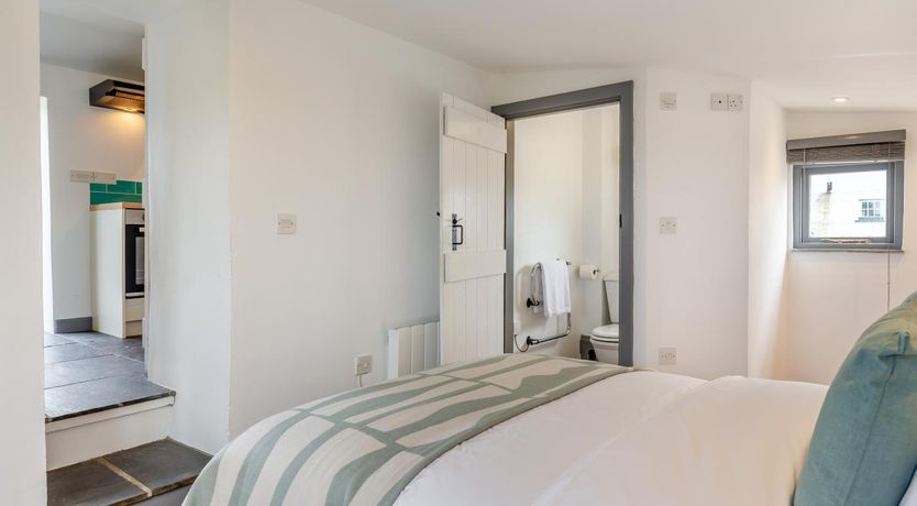 Photo of 1 Bed in Morwenstow