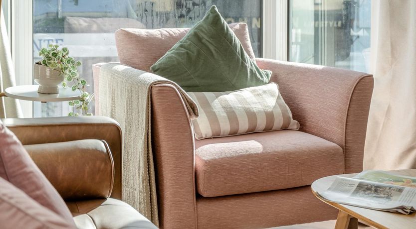 Photo of 2 Bed in Mumbles