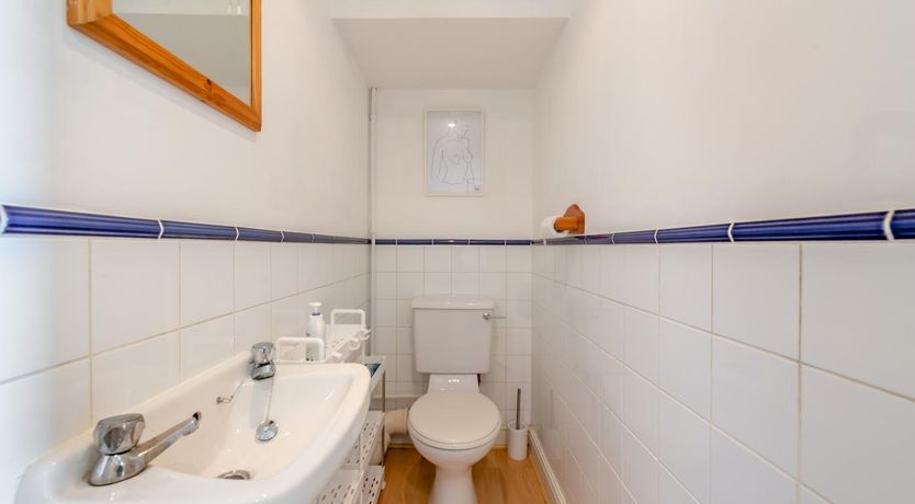 Photo of 1 Bed in Hythe