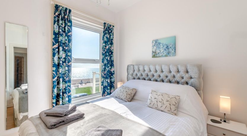 Photo of 1 Bed in Hythe