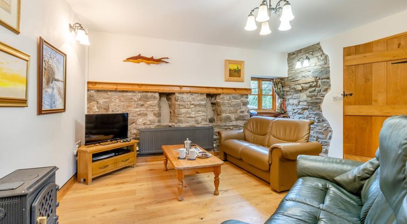Photo of 2 Bed in Knighton