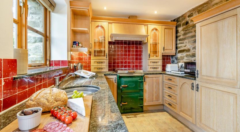 Photo of 2 Bed in Knighton