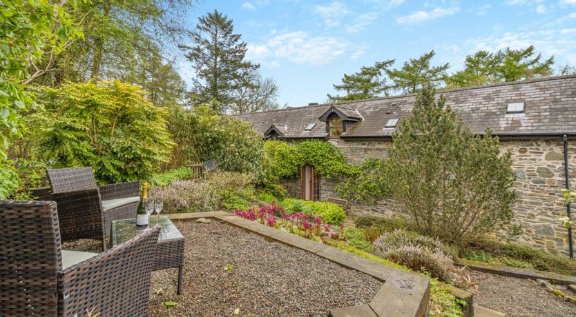 Photo of 2 Bed in Knighton