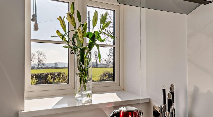 Photo of 1 Bed in Cilcain