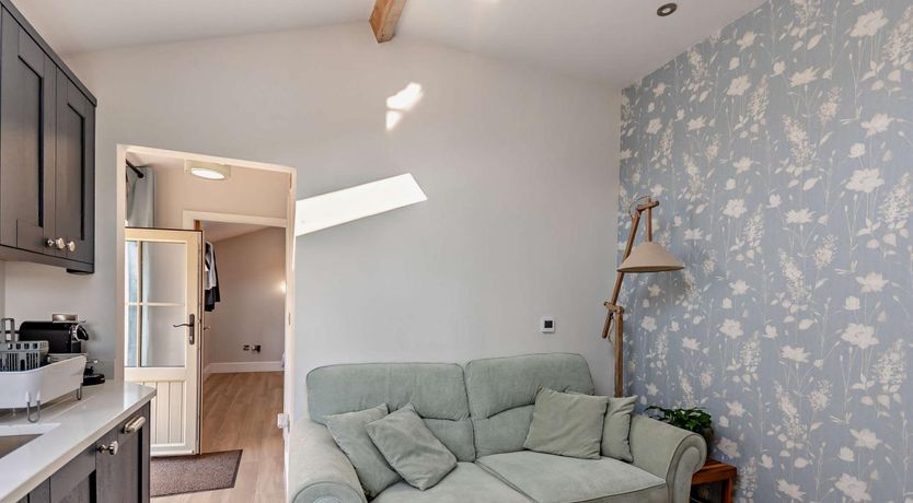 Photo of 1 Bed in Cilcain