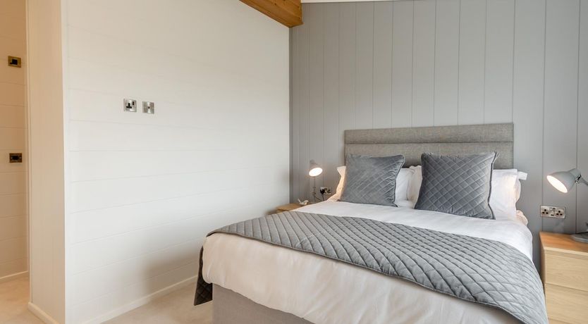 Photo of 3 Bed in Blakeney