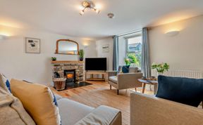 Photo of 3 Bed in Pendeen