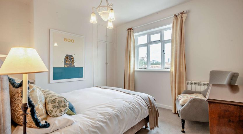 Photo of 1 Bed in Holt