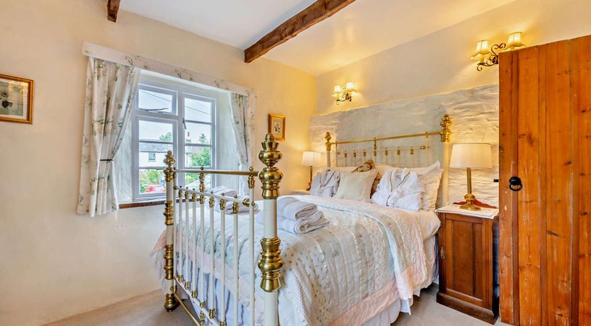 Photo of 1 Bed in Duloe