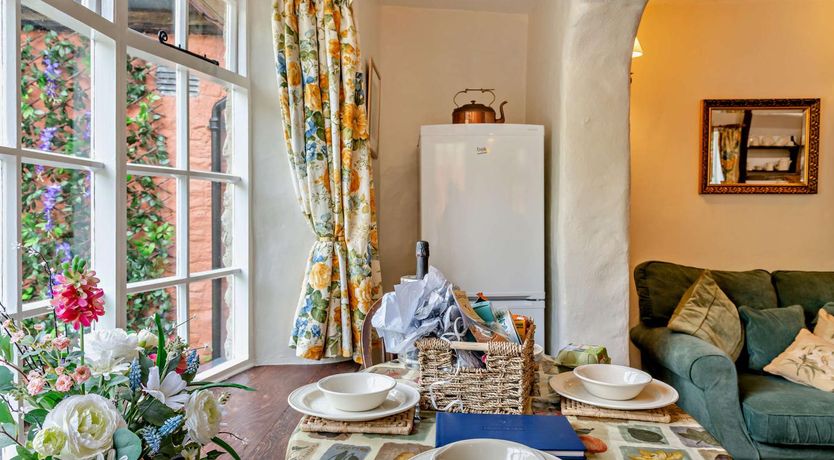Photo of 1 Bed in Duloe