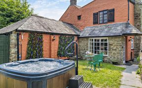 Photo of 1 Bed in Duloe