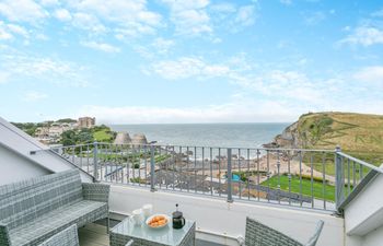 4 Bed in Ilfracombe Holiday Home