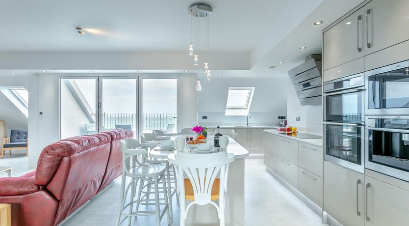 Photo of 4 Bed in Ilfracombe
