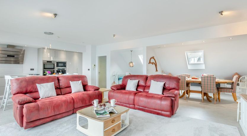 Photo of 4 Bed in Ilfracombe