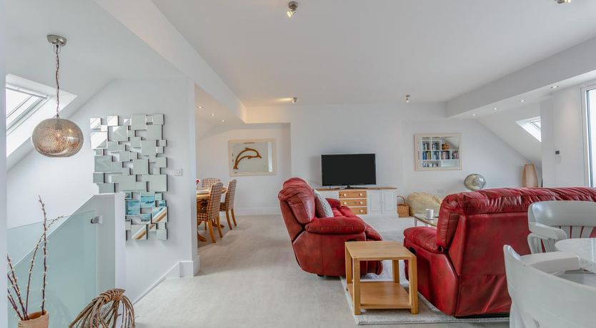 Photo of 4 Bed in Ilfracombe