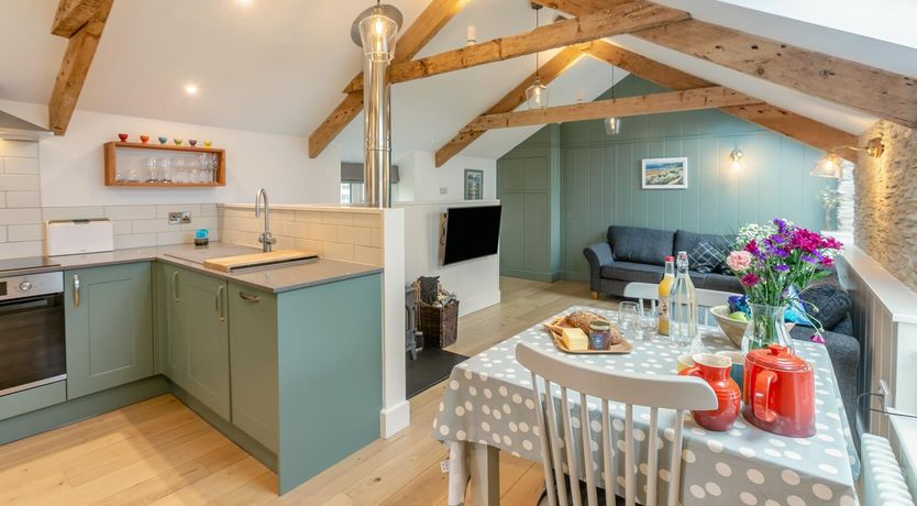 Photo of 1 Bed in Mortehoe