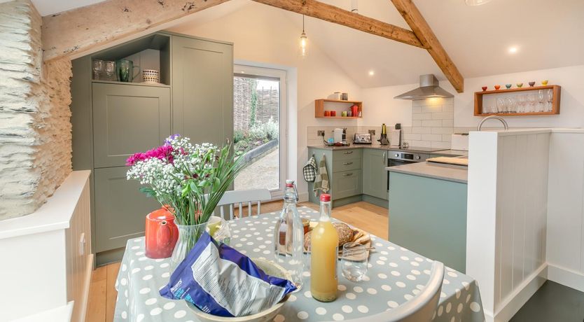 Photo of 1 Bed in Mortehoe