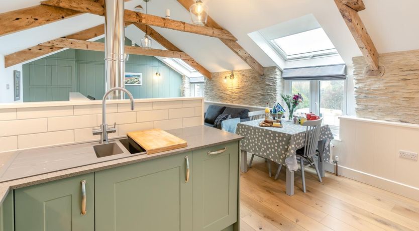 Photo of 1 Bed in Mortehoe