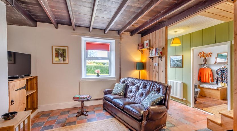 Photo of 3 Bed in Llanrhystud