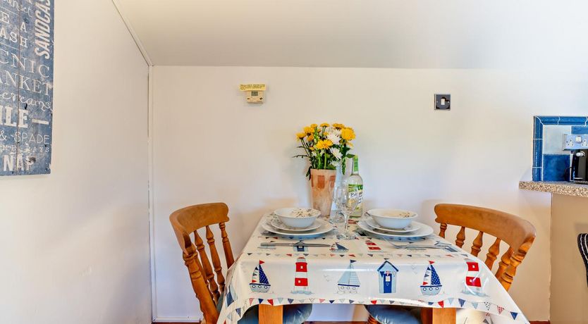 Photo of 1 Bed in Port Mulgrave