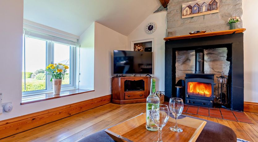 Photo of 1 Bed in Port Mulgrave