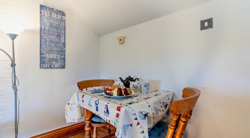 Photo of 1 Bed in Port Mulgrave