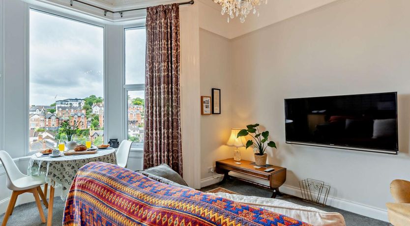 Photo of 1 Bed in Teignmouth