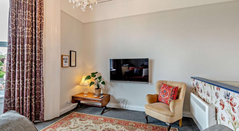 Photo of 1 Bed in Teignmouth