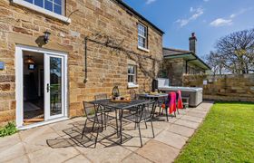 Photo of 4-bed-in-port-mulgrave-1