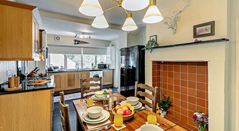 Photo of 2 Bed in Baslow