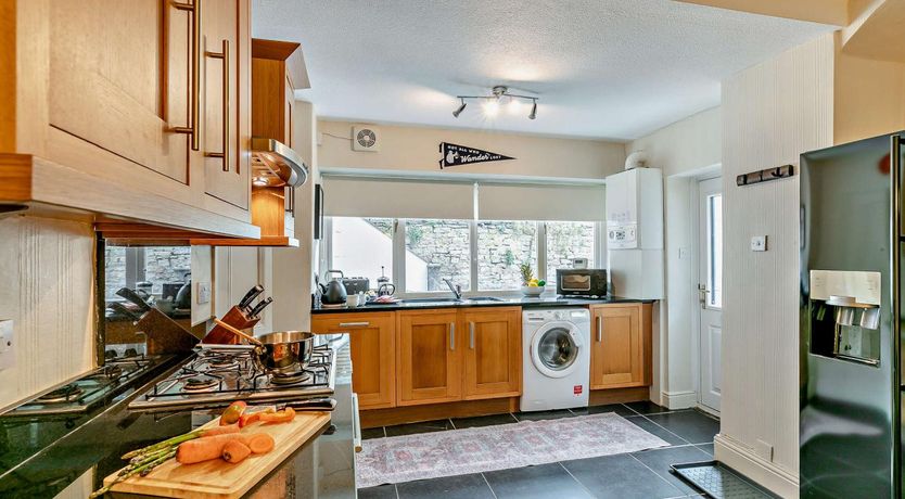 Photo of 2 Bed in Baslow
