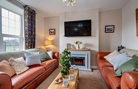 Photo of 3-bed-in-llanbedr