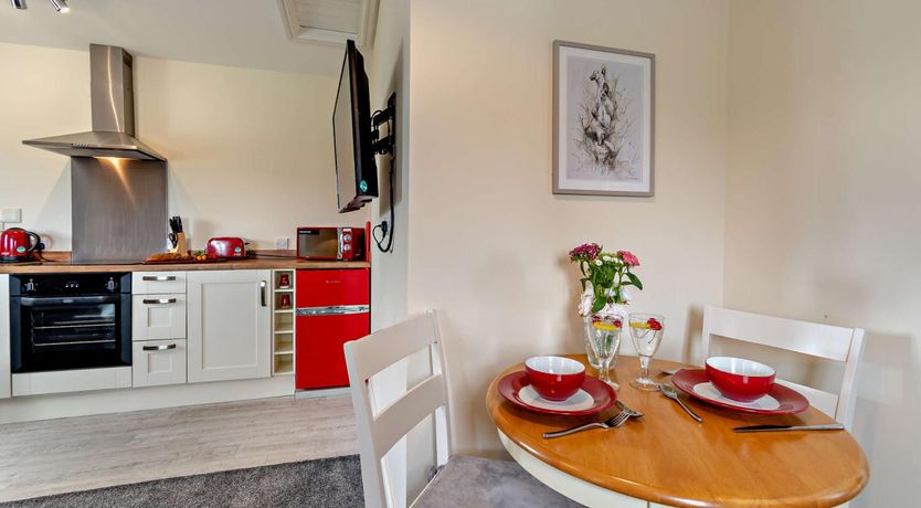 Photo of 1 Bed in Red Roses